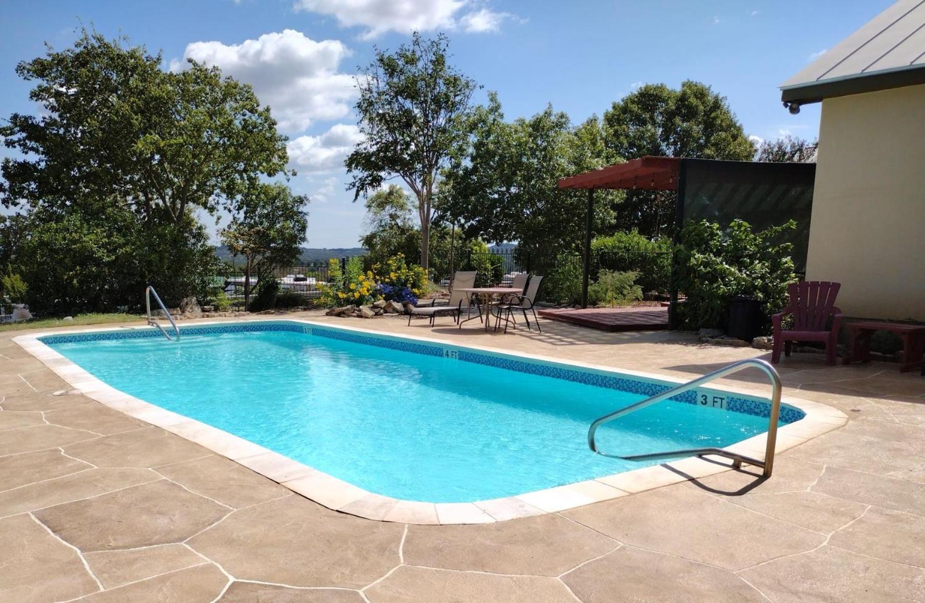 Top Of The Hill Rv Resort & Cabins Waring Exterior foto